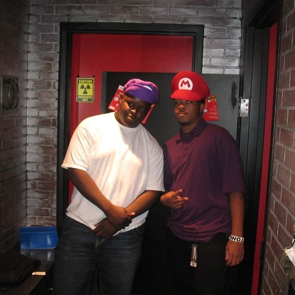 Meet your Posher, James - Picture 1 of 1